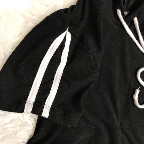 Two piece set - Picture 3 of 4